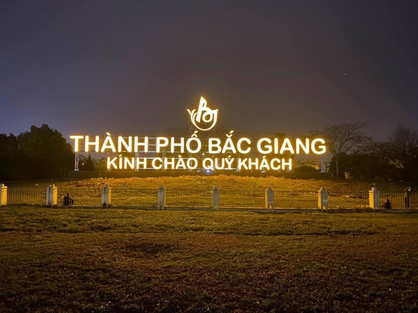 Đèn Led chữ nổi